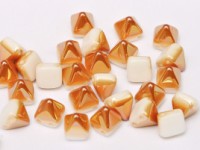Pyramid Beads 6mm Alabaster Apricot 10 Stück