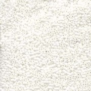 Miyuki Delica Beads 2,2mm DBM0351 matte White 7,2 Gr.