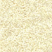 Miyuki Delica Beads 2,2mm DBM0352 matte Eggshell 7,2 Gr.