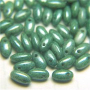 Rizo Glasperlen 2,5x6 mm Green Luster ca 25gr