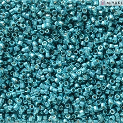 Miyuki Delica Beads 1,6mm DB2513 Duracoat Galvanized Capri Blue ca 5 gr
