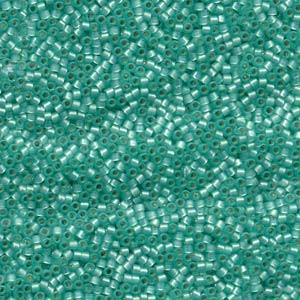 Miyuki Delica Beads 1,6mm DB0627 silverlined Alabaster Mint Green 5gr