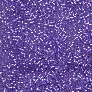 Miyuki Delica Beads 2,2mm DBM0694 transparent silverlined semi matte Purple 7,2 Gr.