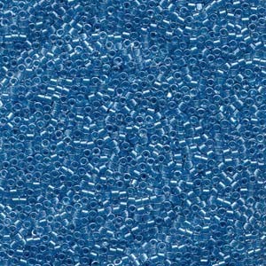 Miyuki Delica 100 Sparkling Blue Lined Crystal DBM0905