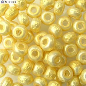 Miyuki Rocailles Baroque Beads 4mm 3952 Cream ca 6,8gr