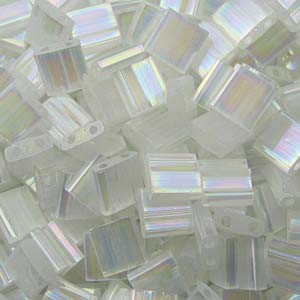 Miyuki Tila Beads 5mm rainbow silk satin Crystal TL2549 ca 7,2gr