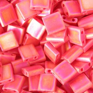 Miyuki Tila Beads 5mm matt opaque rainbow Red TL0408FR 7,2gr