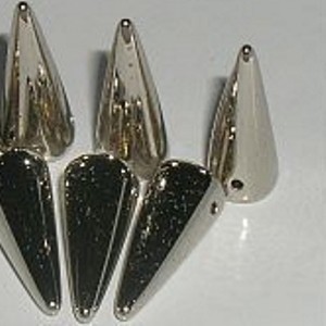 Spikes Glasperlen 17x7mm Nickel coated 6 Stück